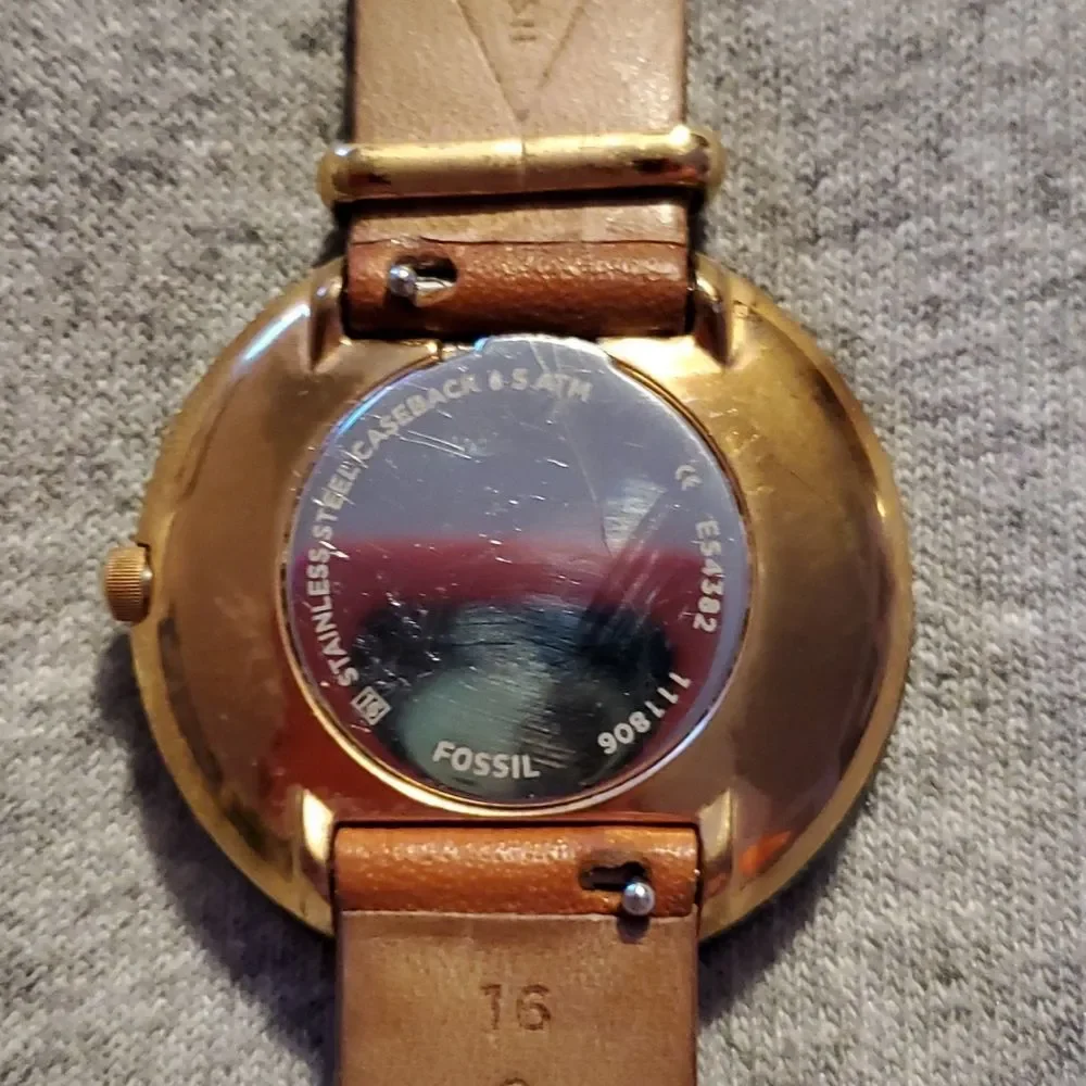 Fossil Camille Women's Ladies‎ Luggage Leather Watch ES4382